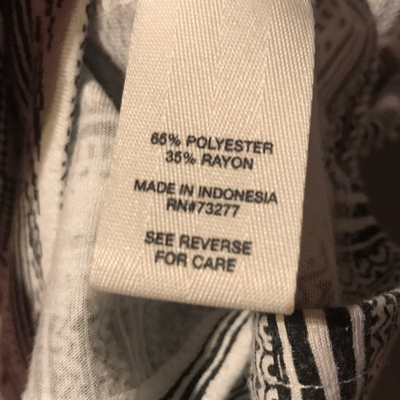 Mudd Short Sleeve Blouse - Picture 5 of 6